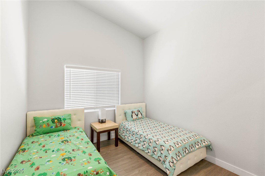 Las Vegas, Nevada 89147, United States, 3 Bedrooms Bedrooms, ,2 BathroomsBathrooms,Residential,Active,236925