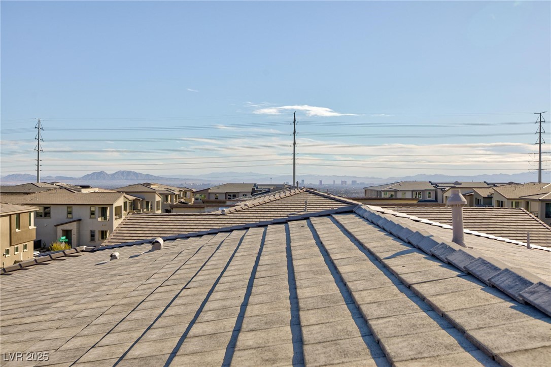 11439 Peak Landing Avenue, Las Vegas, Nevada image 32