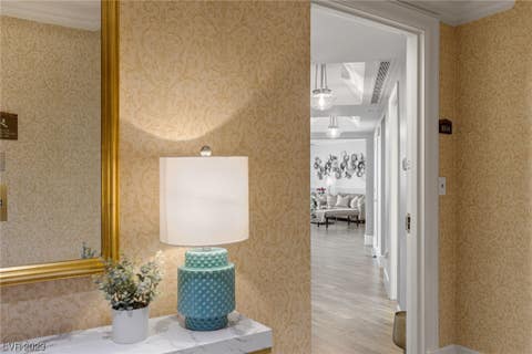 Photo of 2747 Paradise Road #1004, Las Vegas, NV 89109 (MLS # 2494651)