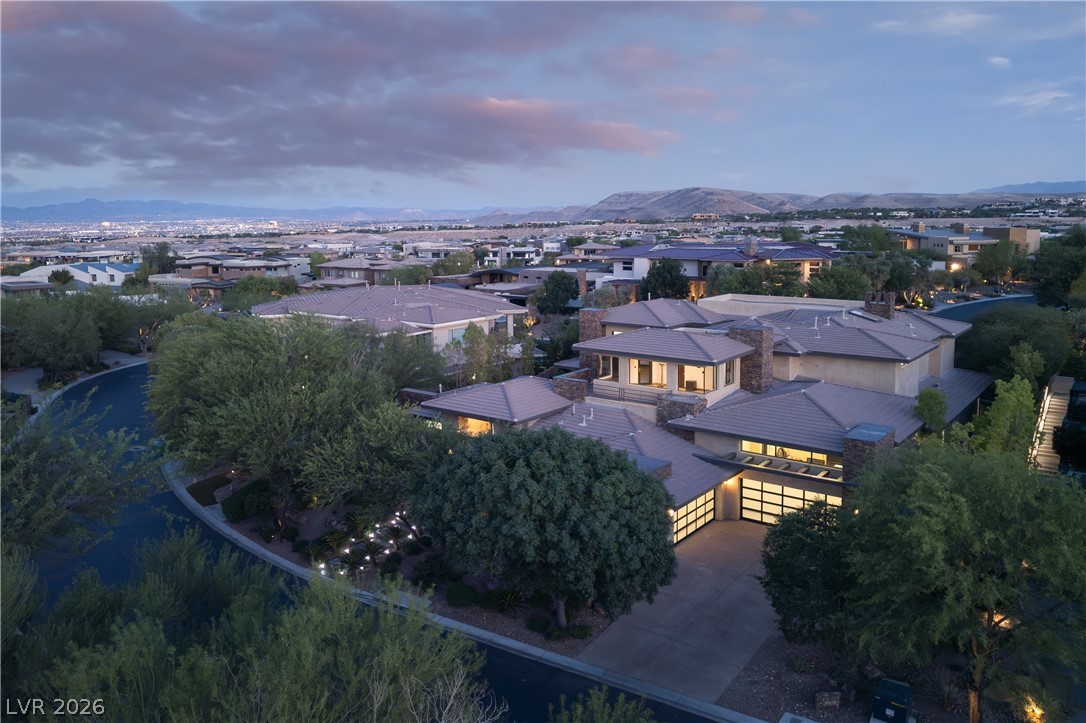 17 Soaring Bird Court