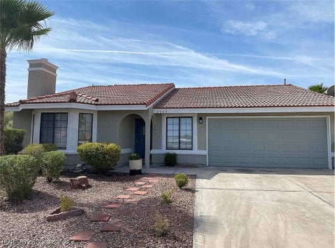 Photo of 6349 Formula Way, Las Vegas, NV 89146 (MLS # 2795902)