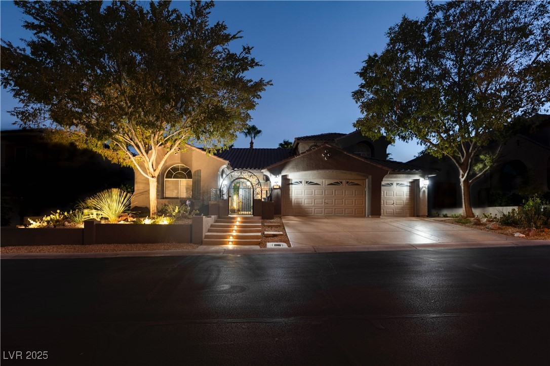 11025 Arbor Pine Avenue