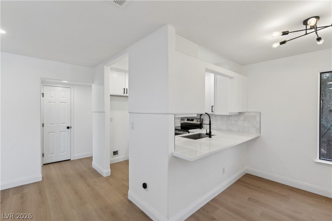 601 Cabrillo Circle 859