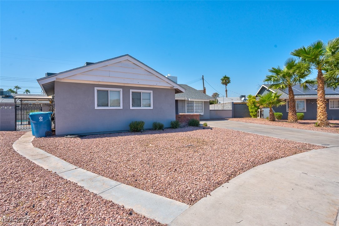 821 Mar Jay Court
