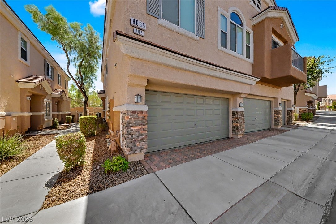8685 Traveling Breeze Avenue 103