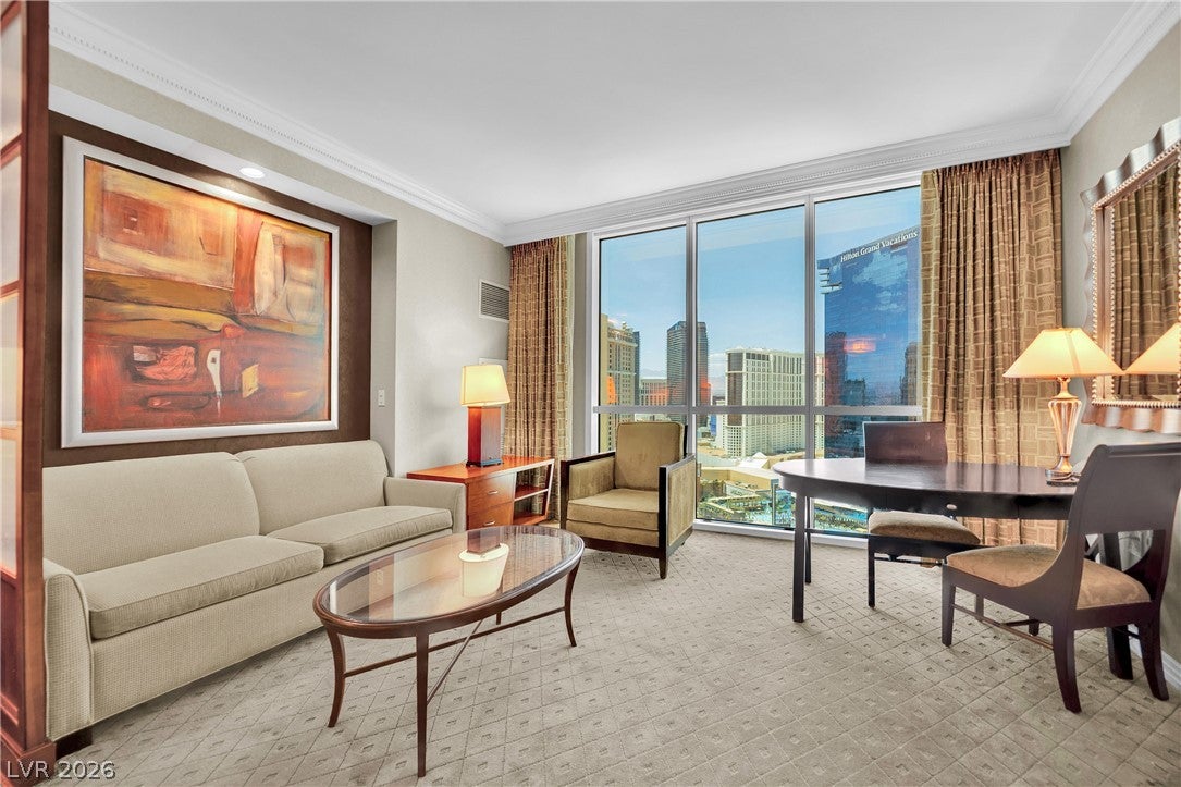 135 E Harmon Avenue 2409