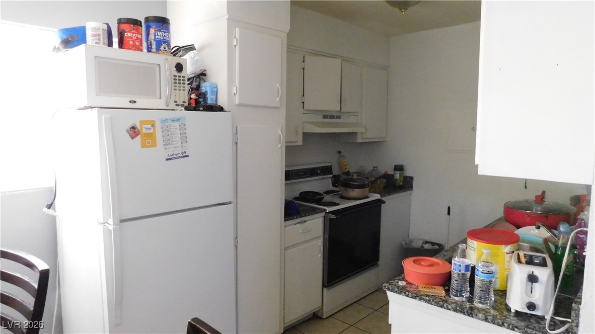 2612 E Mesquite Avenue