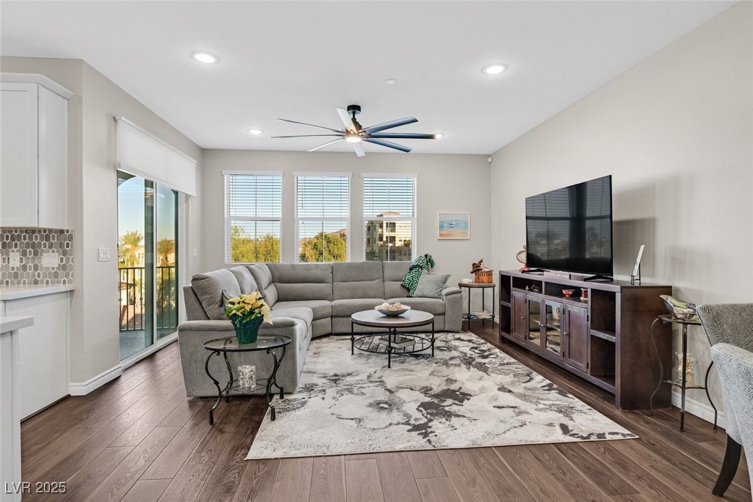 2555 Hampton Road 10301