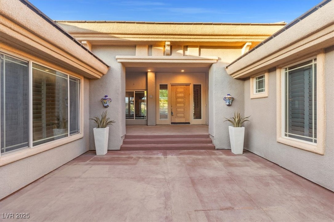 8 Marsh Landing Court