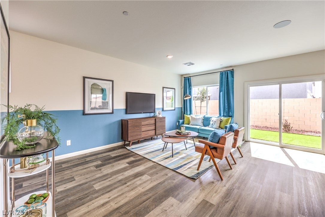 1206 Sun Parakeet Drive