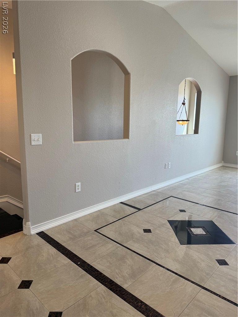 9975 Peace Way 2056