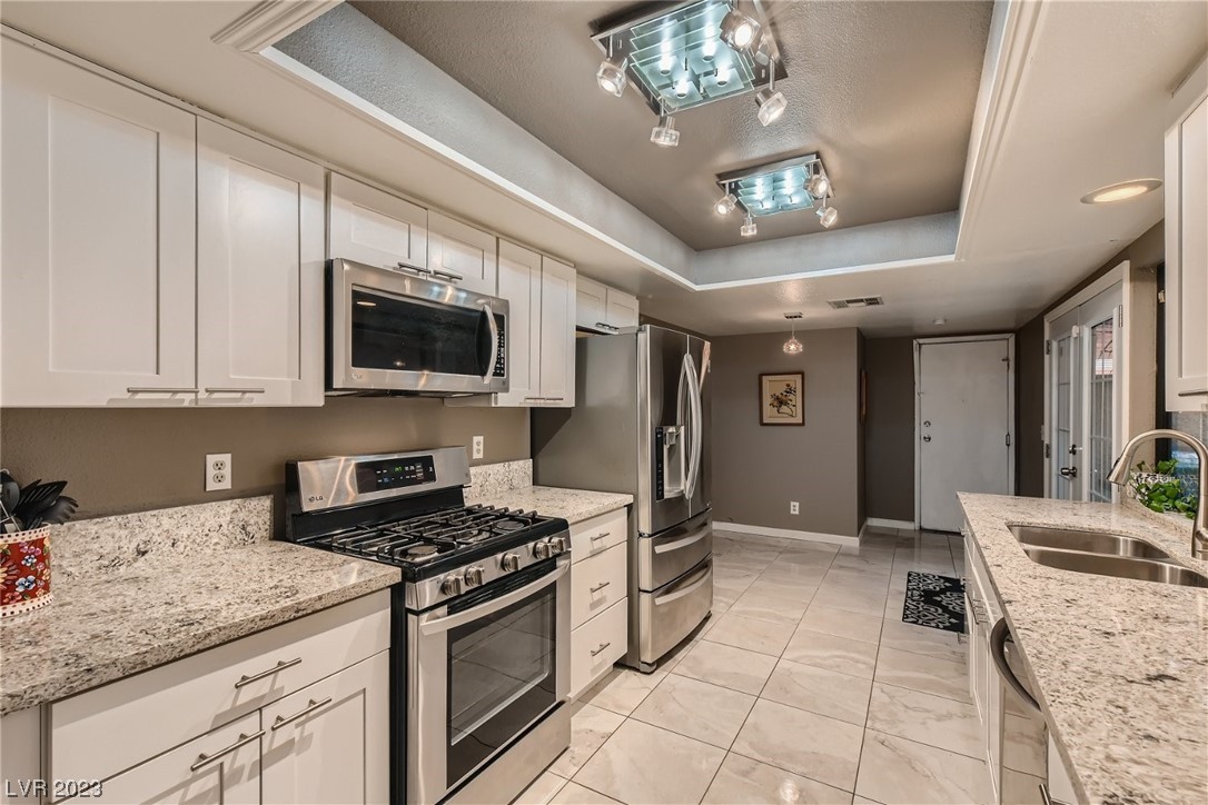 Photo 8 of 30 of 2350 Pickwick Drive townhome