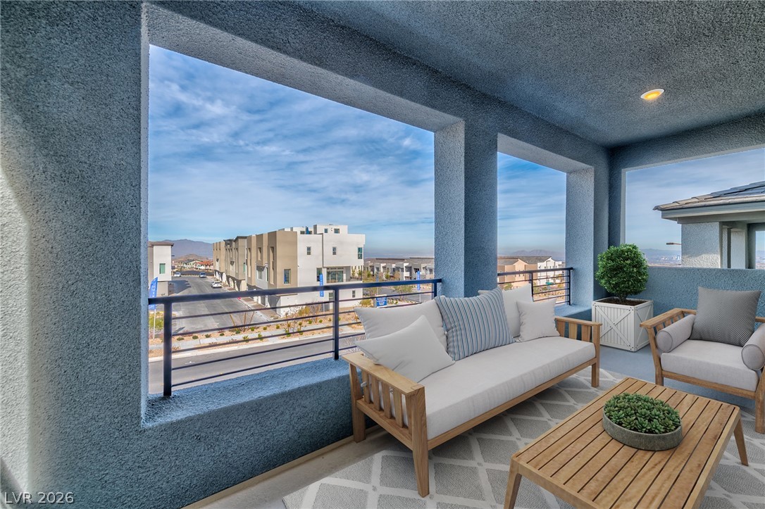 11560 Ashy Storm Avenue