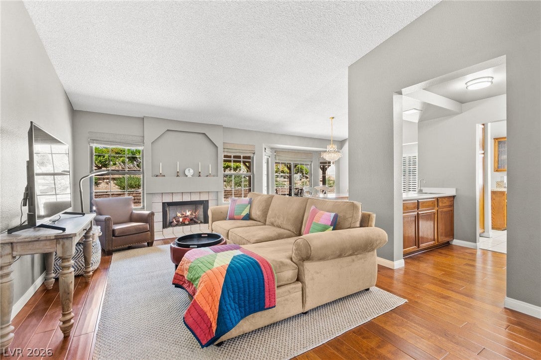 2805 Crystal Cove Drive