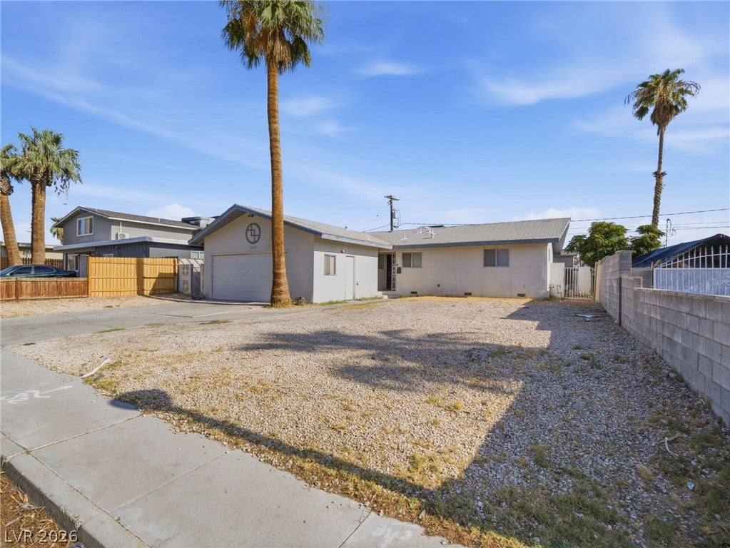1810 Renada Circle