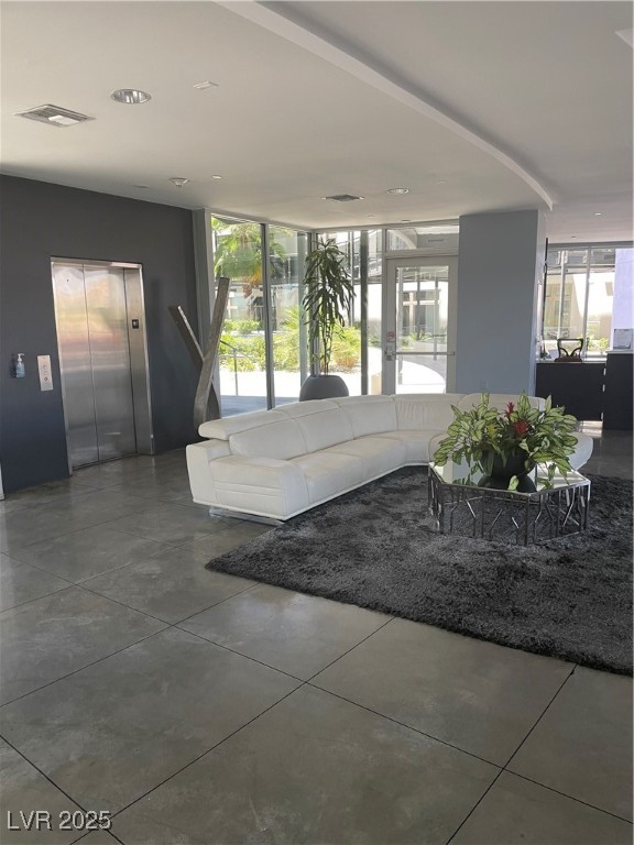 8925 W Flamingo Road 105