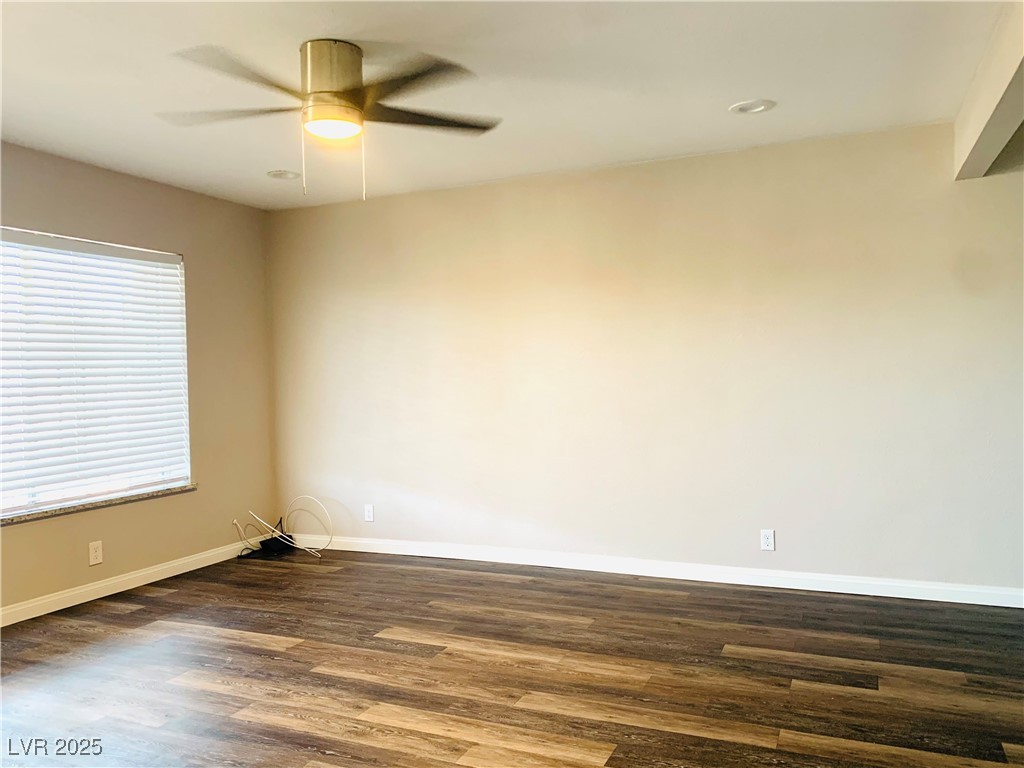 595 S Royal Crest Circle 16