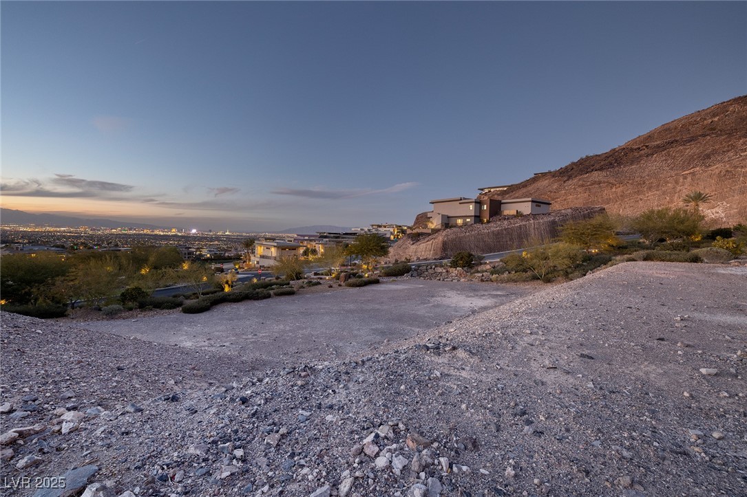 657 Boulder Summit Drive, Henderson, Nevada image 6
