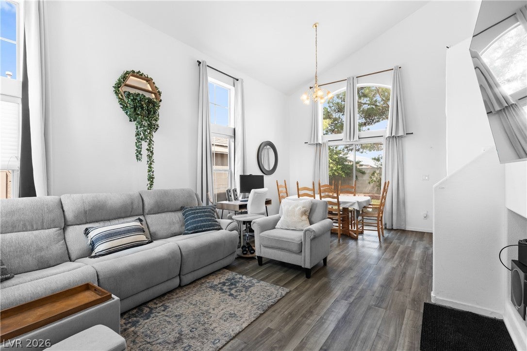 1012 Venetian Hills Lane