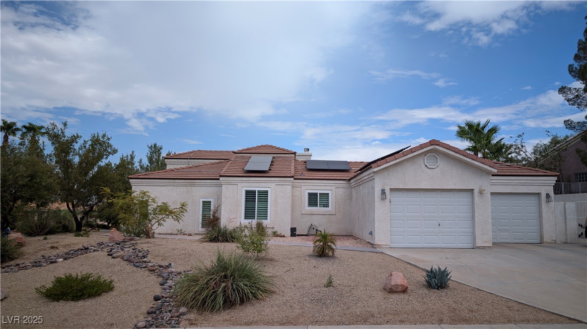 997 Gladiola Way