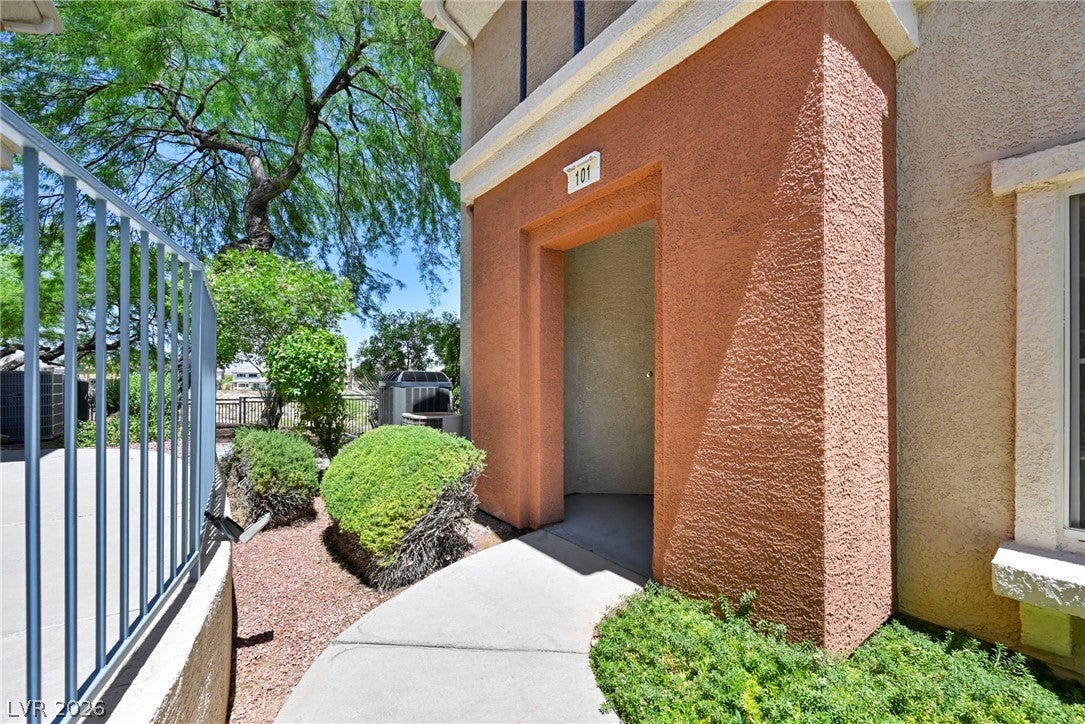 10730 Amber Ridge Drive 101