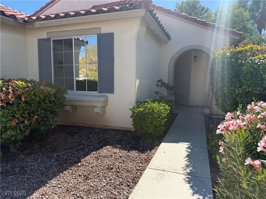 2983 Scenic Valley Way