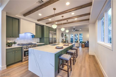 8200 Horseshoe Bend Lane Las Vegas NV 89113