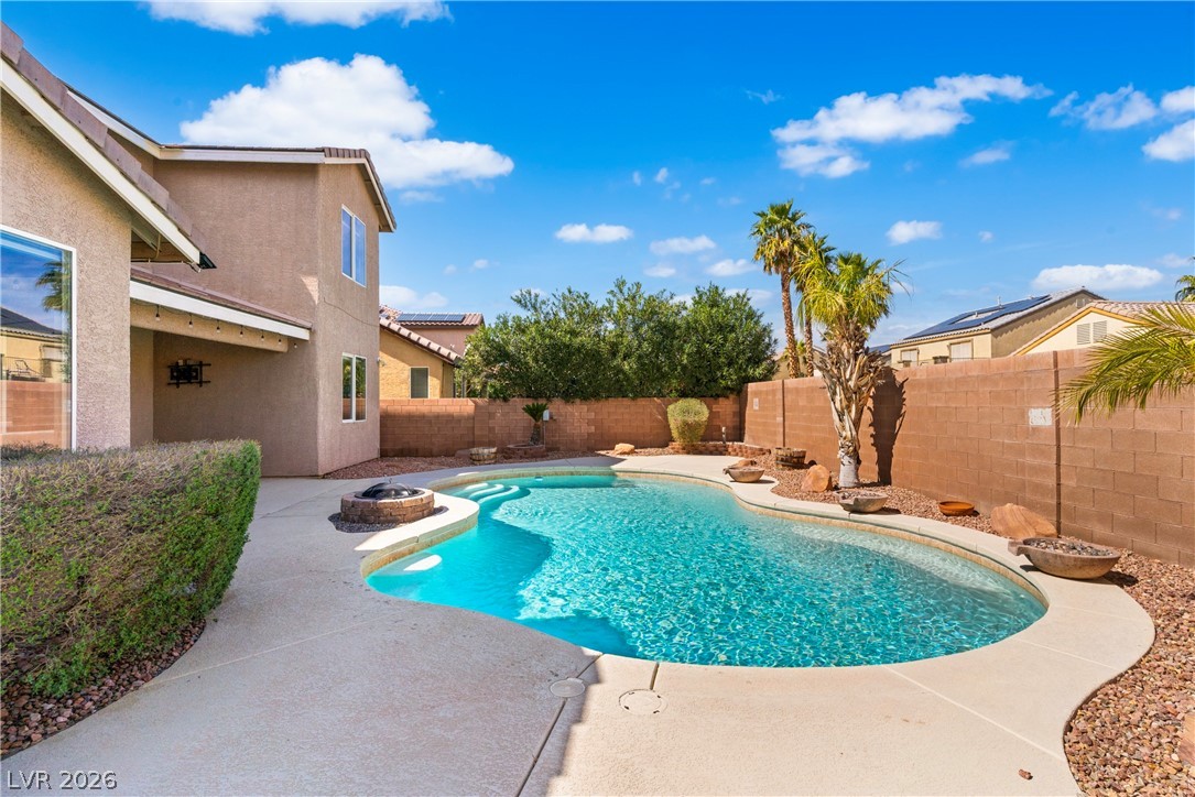 1008 Robust Avenue