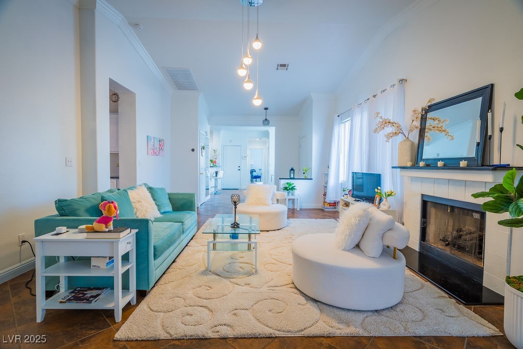 2251 Van Gogh Drive, Henderson, Nevada image 10