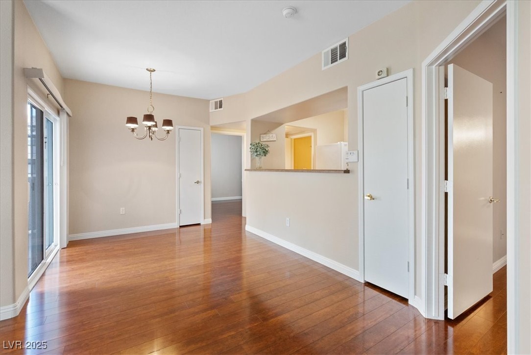 Las Vegas, Nevada 89113, United States, 2 Bedrooms Bedrooms, ,2 BathroomsBathrooms,Residential,Active,198026