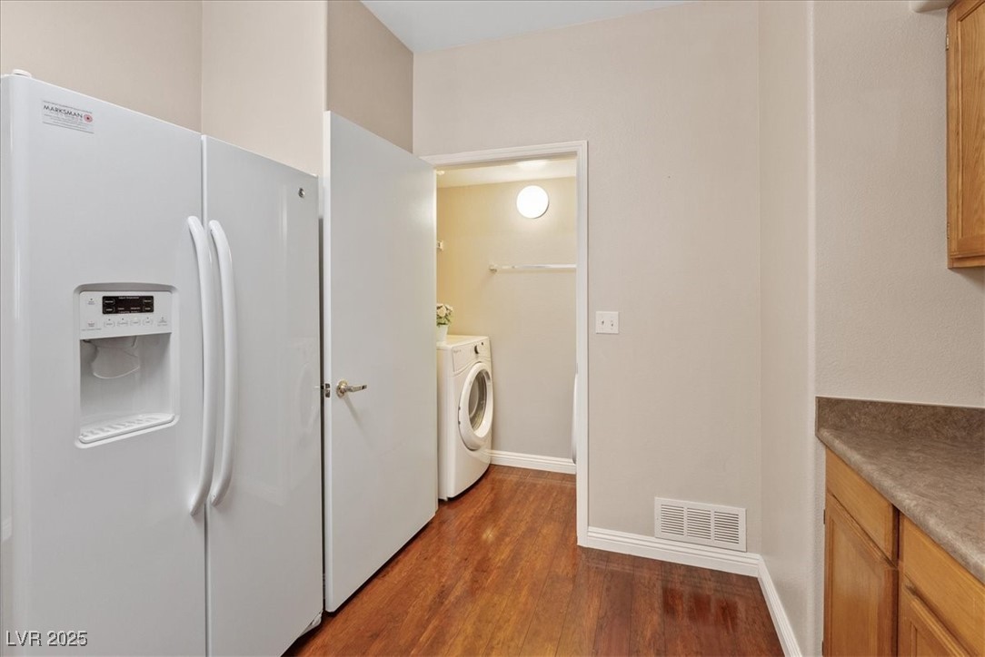 Las Vegas, Nevada 89113, United States, 2 Bedrooms Bedrooms, ,2 BathroomsBathrooms,Residential,Active,198026