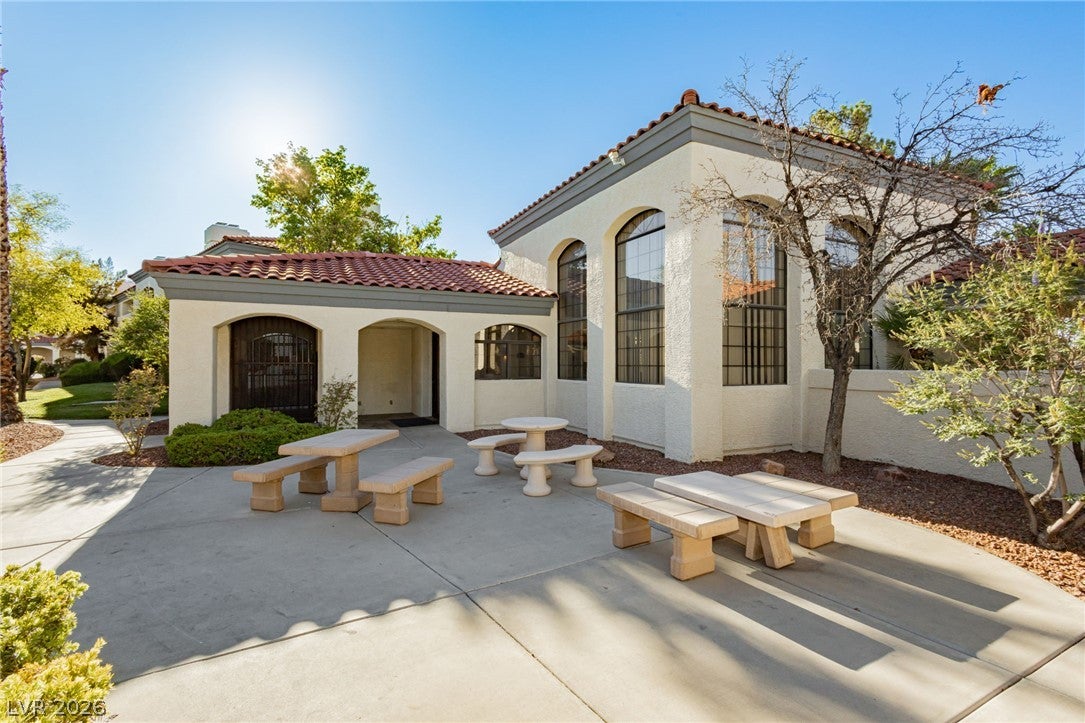 8455 W Sahara Avenue 139