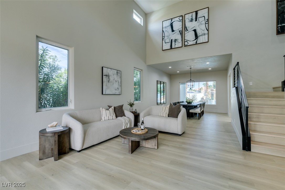 2200 Paseo Court