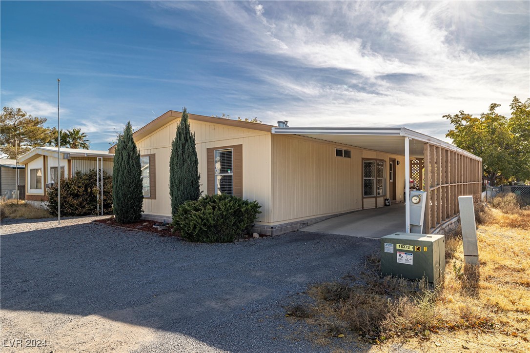 41 W Vegas Valley Drive, Pahrump, Nevada image 1