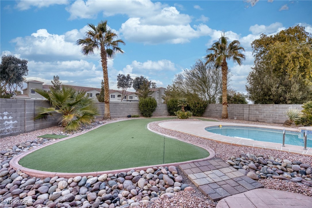 1420 Ellen Tracy Way, Henderson, Nevada image 28