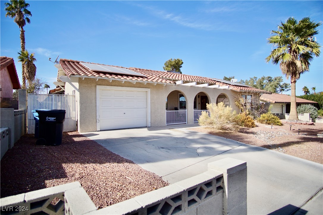 2265 Heavenly View Drive, Henderson, Nevada image 2