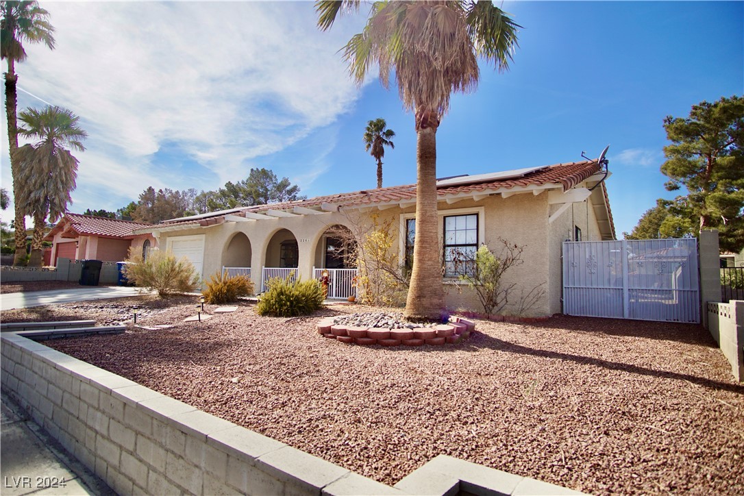 2265 Heavenly View Drive, Henderson, Nevada image 3