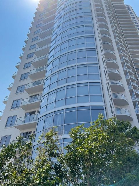 Photo of 200 W Sahara Avenue #1112, Las Vegas, NV 89102 (MLS # 2754449)