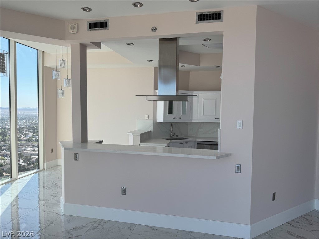 2777 Paradise Road 3605
