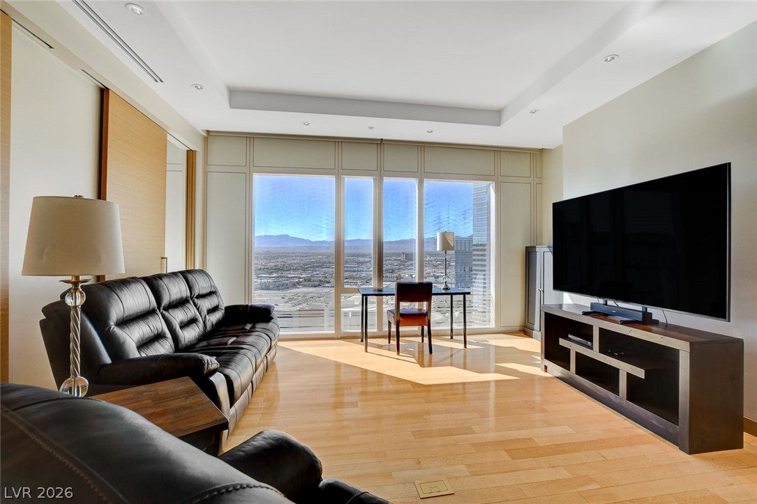 3750 Las Vegas Boulevard 2510