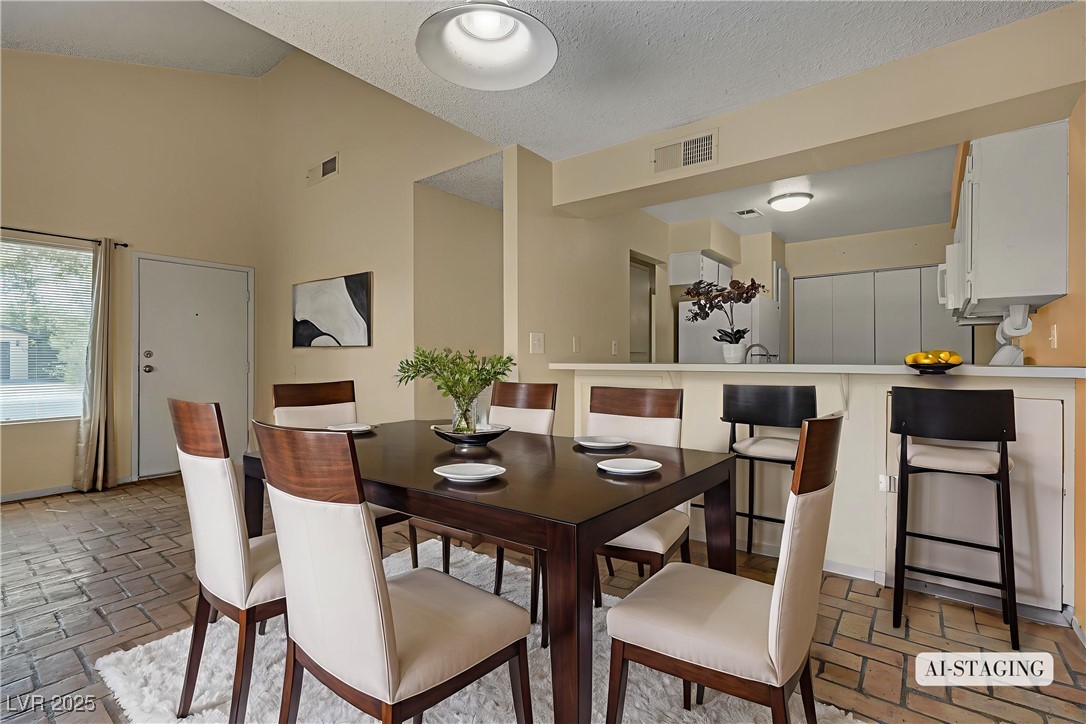 1544 Hialeah Drive A