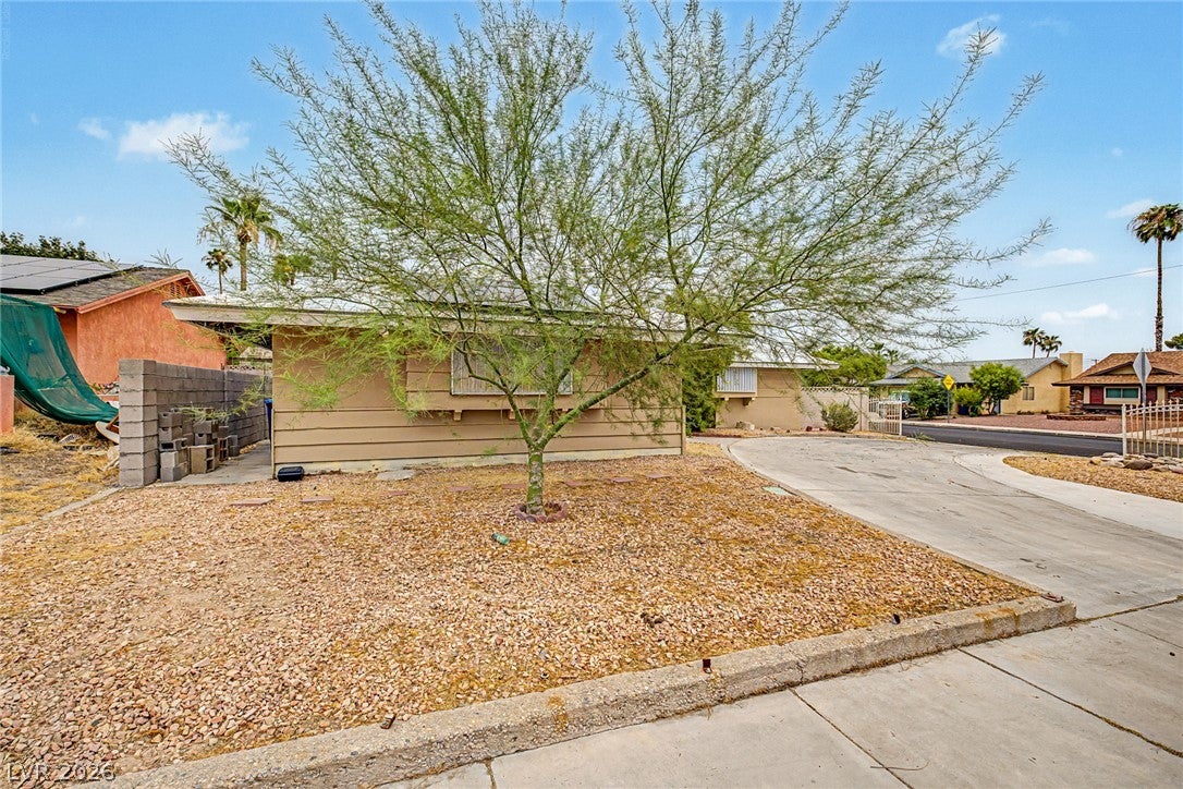 4000 Fortune Avenue