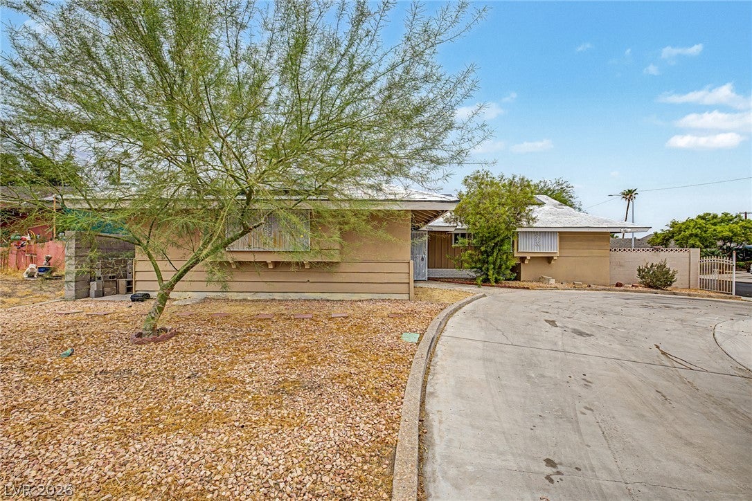 4000 Fortune Avenue