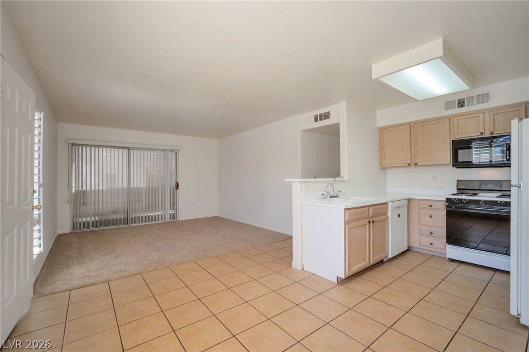 3046 Tarpon Drive 101