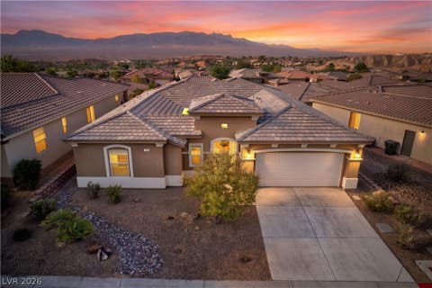 Homes For Sale - 140 Admiral Benbow Way<br/> Mesquite, NV 89027
