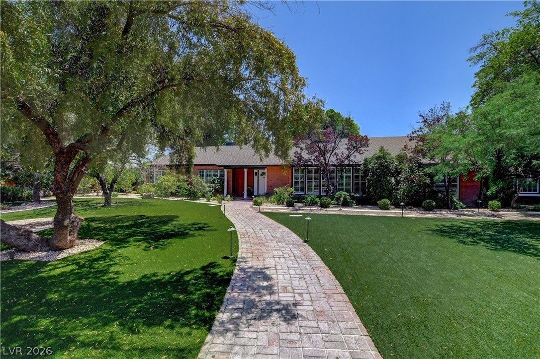 2001 Silver Avenue