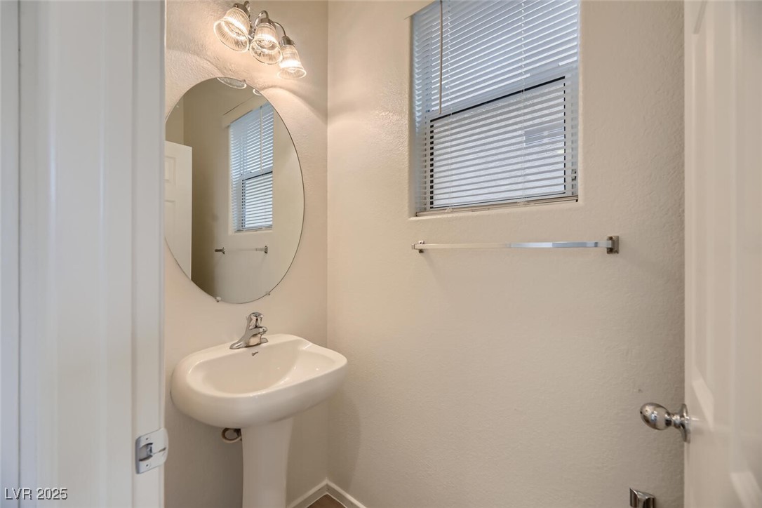 4045 Oliver Sagebrush Drive, Las Vegas, Nevada image 12