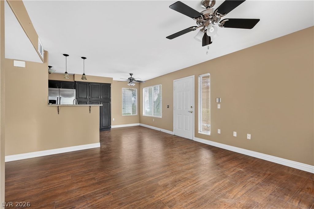 Photo of 5710 E Tropicana Avenue #1047, Las Vegas, NV 89122 (MLS # 2777045)