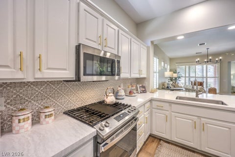 Tiny photo for 26 Emerald Dunes Circle, Henderson, NV 89052 (MLS # 2778664)