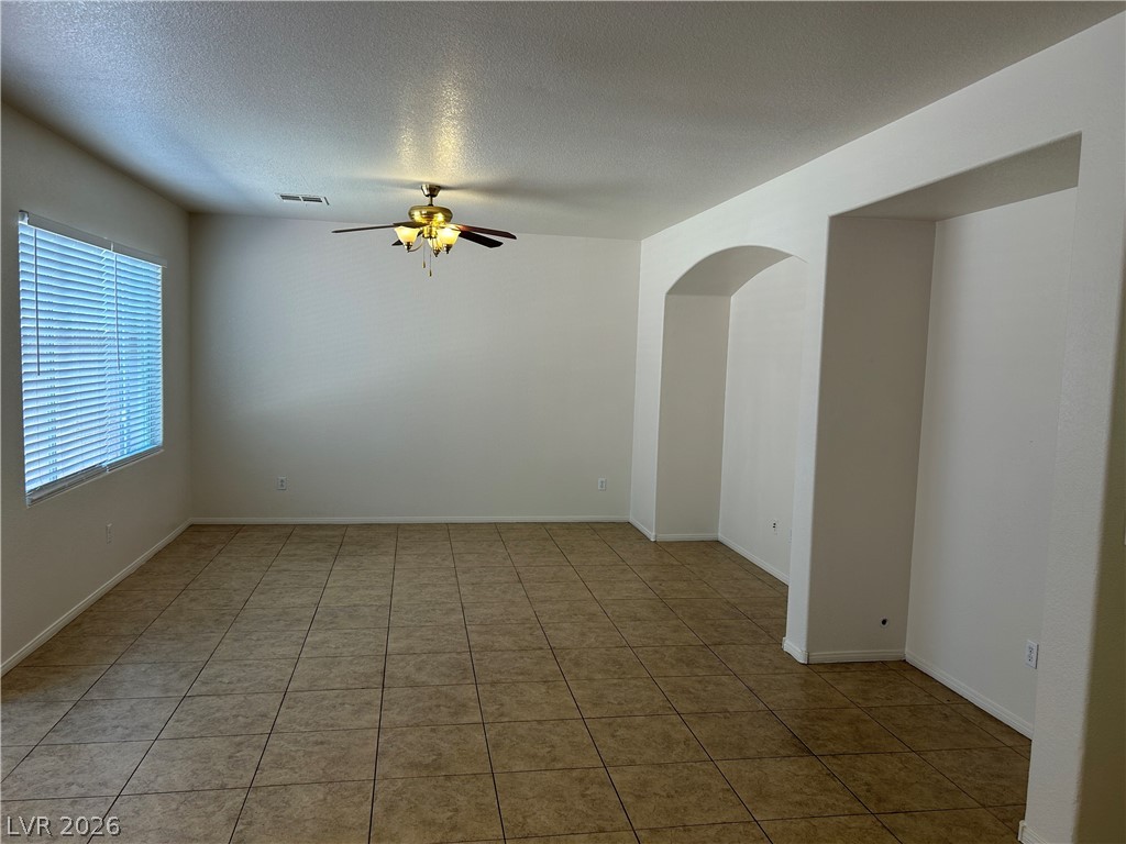 10296 Magnolia Tree Avenue